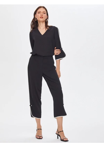 Renk Bloklu Paçası Metal Aksesuarlı Caprı 69468