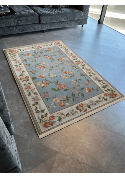 Bej Mavi Temalı Çok Renkli Çiçek Gül ve Sarmaşık Desenli Modern Dekoratif Halı 2566