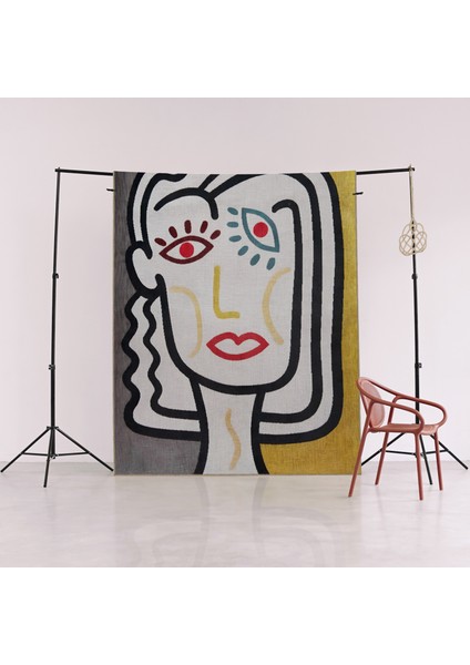 Sarı Bej Temalı Sürrealist Kadın Yüzü Desenli Kreatif Modern Dekoratif Halı 2194