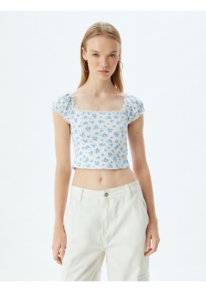 Crop Üst Fırfırlı Kısa Kollu Çiçek Desenli Kare Yaka Slim Fit