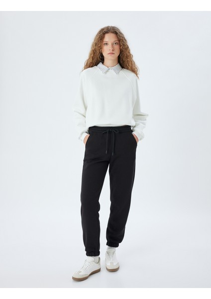 Basic Sweatshirt Bisiklet Yaka Dikiş Detaylı Şardonlu