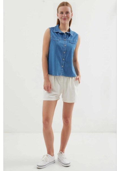 Kadın Denim Kolsuz Metal Düğmeli Cep Aksesuarlı Kot Gömlek HZL24S-BD1202571