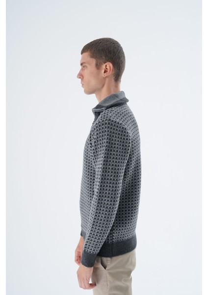 Erkek Antrasit Kamyon Yaka Jakarlı Üç Renkli Fermuarlı Yün Triko Örme Kazak TRIST-5340 indirimleri