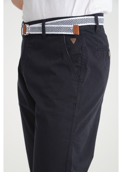 Erkek Lacivert Diz Altı Likralı Bermuda Kemer Hediyelii Kapri Uzun Şort modelleri