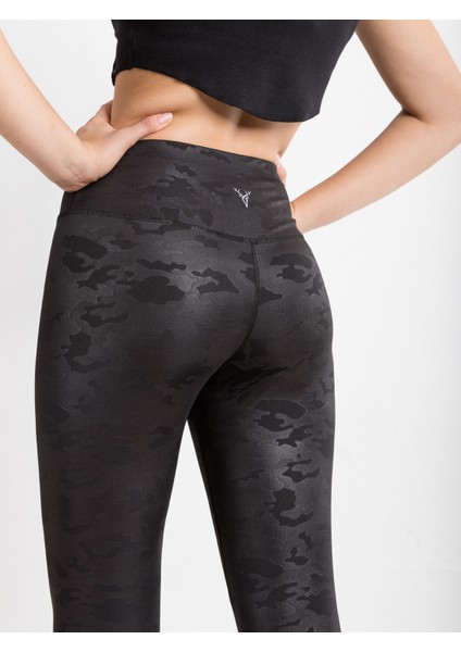 Kadın Siyah Yüksek Bel Toparlayıcı Kamuflaj Desenli Tayt modelleri
