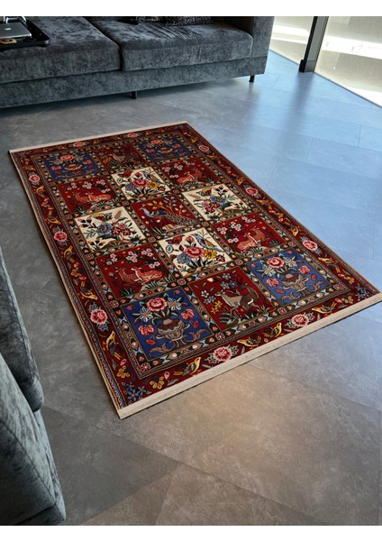 Bordo Temalı Çok Renkli Kare Bölme Geleneksel Çiçek Motif Desenli Vintage Dekoratif Halı 1947 modelleri