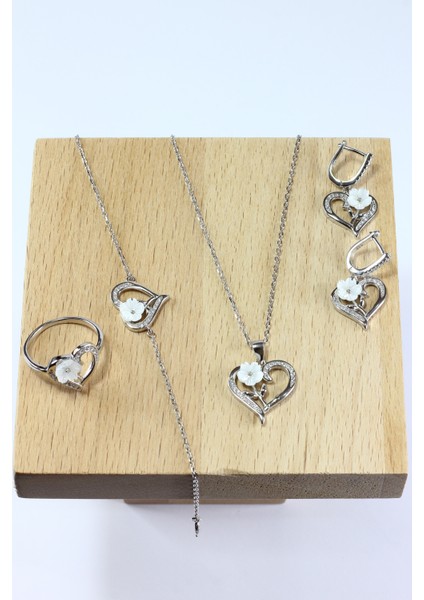 Taşlı Çiçekli Kalp Set 925 Ayar Gümüş fiyatları