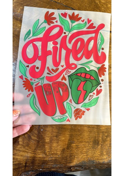 24X19 cm Ütü Ile Yapışan Dudfaklı Tişört Kot Transfer Baskı Arma