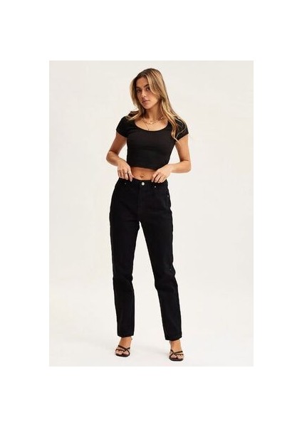 Zero Max Yüksek Bel Siyah Likralı Jeans Mom Esnek Kot Pantolon(Tam Kalıptır)