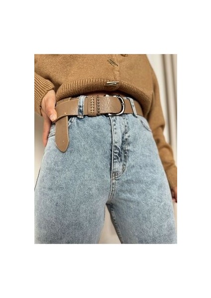 Leo Koyu Mavi Mom Jeans Likralı Yüksek Bel Mavi Kar Yıkamalı Mom Kot Pantolon modelleri
