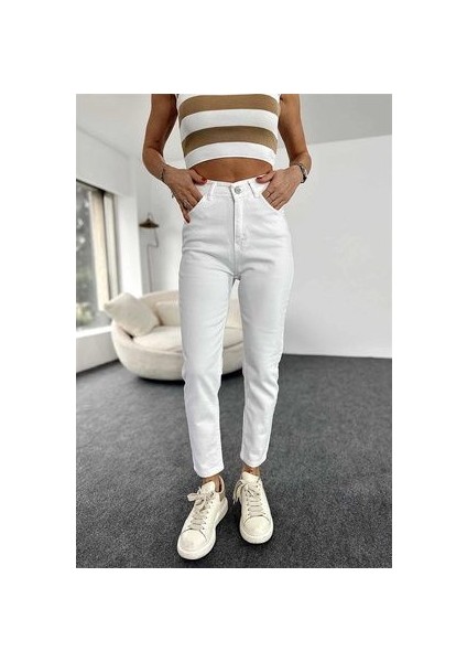 Jesica Beyaz Yüksek Bel Fermuarlı Mom Fit Jean Pantolon Iç Göstermeyen 2024