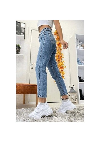 Mavi Kar Yıkama Yüksek Bel Mom Jean Kot Pantolon(1 Beden Büyük Alınız)