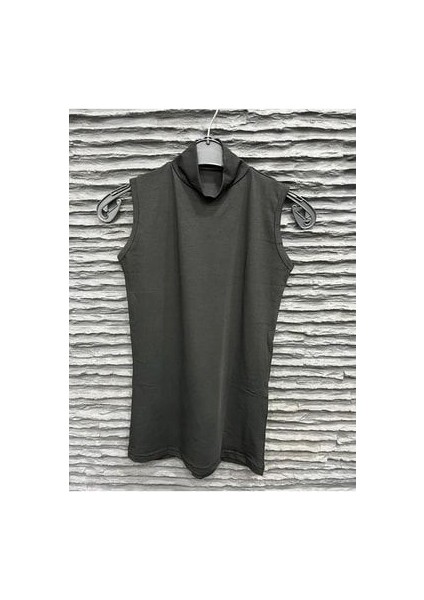 2 Adet Siyah ve Beyaz Renk Balıkçı Yaka Boğazlı Sıfır Kol (Kolsuz) Pamuklu Body fırsatları