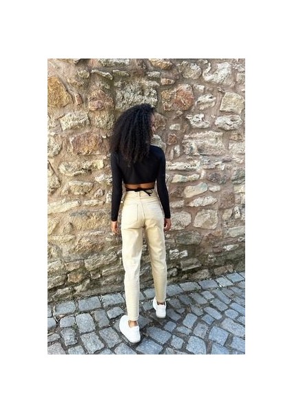 Yüksek Bel Bej Mom Jeans Likralı Esnek Kot Pantolon 2024 modelleri