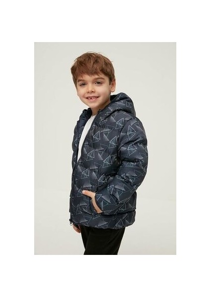 Çocuk Su ve Rüzgar Geçirmez Baskılı Kapüşonlu Coat Şişme Mont