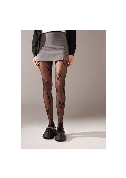 Çiçek Desenli 30 Denye Ince Külotlu Çorap