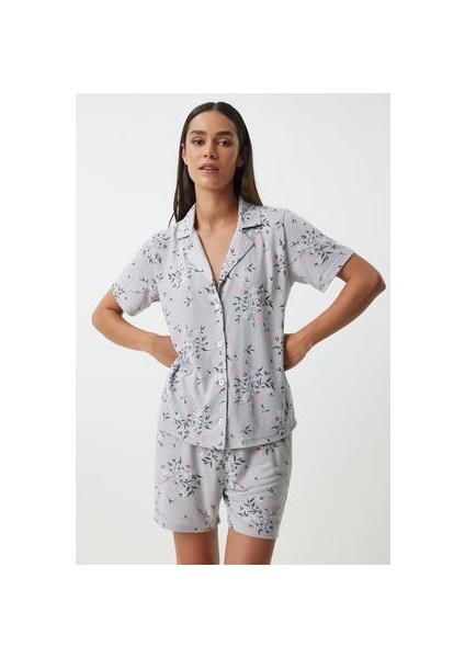 Desenli Viskon Şort Gömlek Pijama Takımı Gri