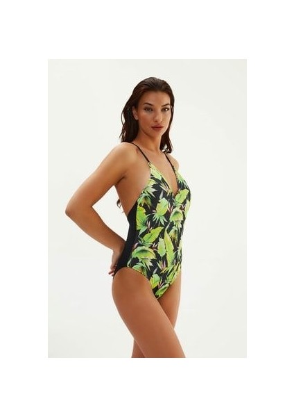 2247 Esmy Üçgen Mayo 23Y fiyatları