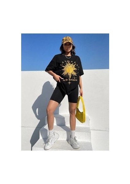 Sunshine Baskılı Siyah Oversize T-Shirt Salaş Boyfirend