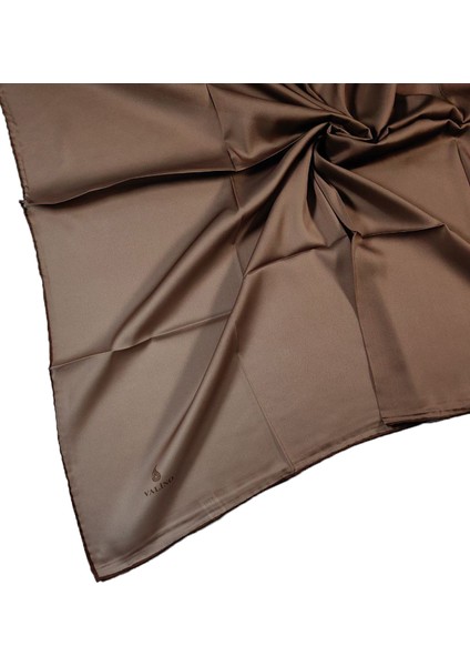 Silky Cocoon Twill Degrade Eşarp 105 x 105 cm modelleri