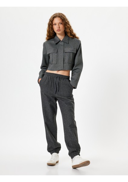 Jogger Pantolon Beli Bağcıklı Cep Detaylı Kırçıllı