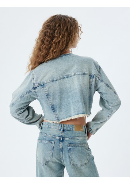 Crop Kot Ceket Yuvarlak Yaka Kuşgözü Detaylı Cepli Düğmeli fırsatları