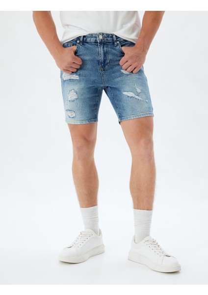 Slim Fit Kot Şort Bermuda Cepli Yıpratma Detaylı Pamuklu modelleri