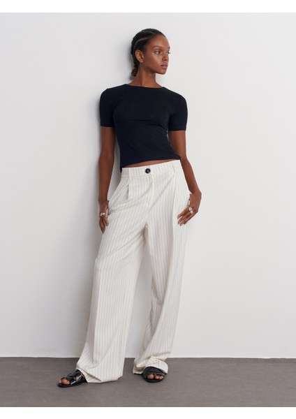 30747 Bisiklet Yaka Basic T-Shirt-Siyah