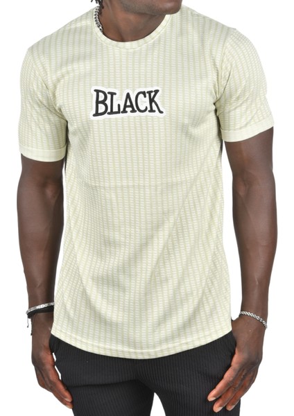 Desenli Önü Black Yazı Işlemeli Dar Kesim T-Shirt 2403197