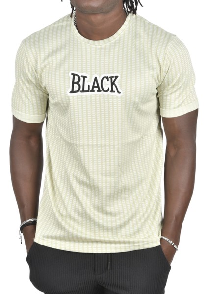 Desenli Önü Black Yazı Işlemeli Dar Kesim T-Shirt 2403197