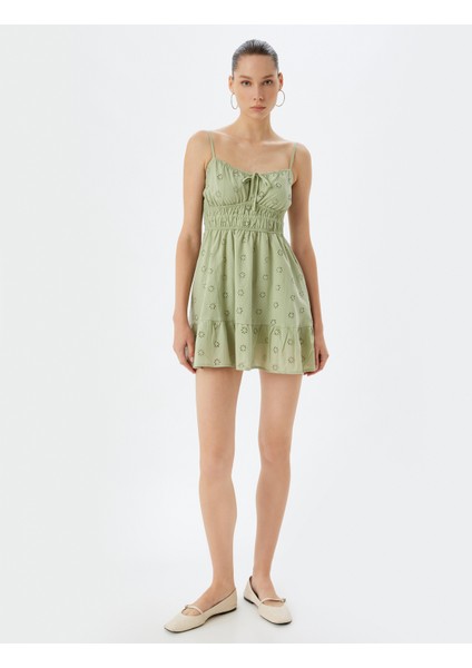 Mini Fisto Elbise Ip Askılı Gipeli Bağcık Detaylı modelleri