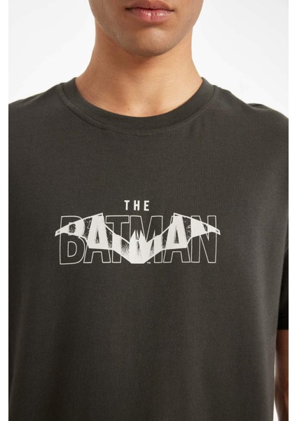 Batman Regular Fit Bisiklet Yaka Kısa Kollu Tişört C6530AX24AU