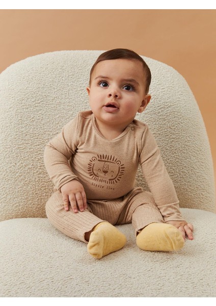 LC Waikiki Baby Bisiklet Yaka Kısa Kollu Baskılı Erkek Bebek Çıtçıtlı Body ve Pantolon 2'li Takım