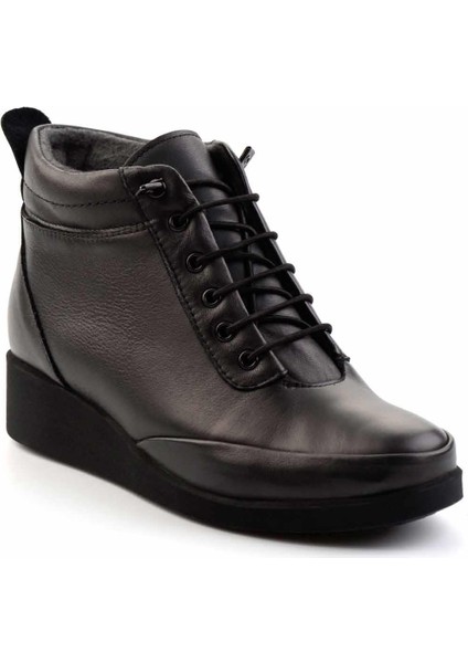 Siyah Deri Kadın Bot & Bootie K02272025003 modelleri