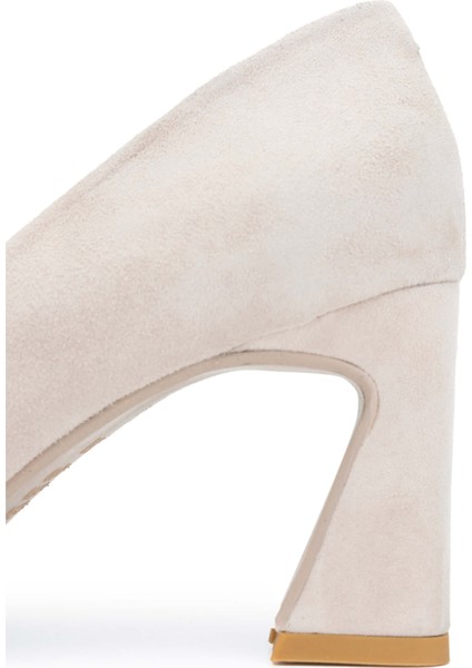 Kadın Bej Topuklu Ayakkabı 923 1027 Bn Ayk Y24 Bej Suet fırsatları