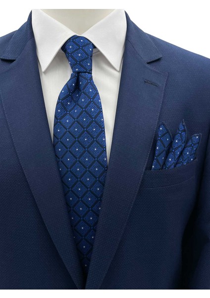 Mavi Lacivert Beyaz Kare Motif Desen Kravat Mendil Set