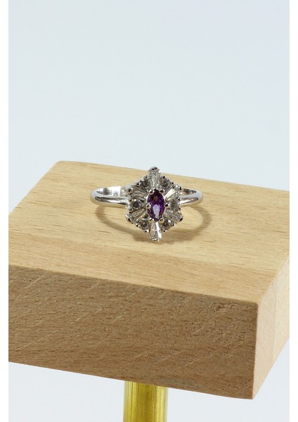 Taşlı Tasarım Yüzük 925 Ayar Gümüş fiyatları