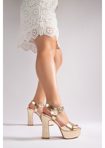 Isabella Kadın Abiye Platform Topuklu Ayakkabı Gold Kristal modelleri