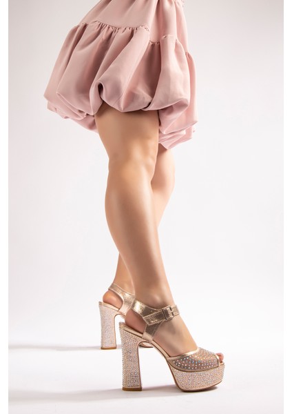 Snow Kadın Abiye Platform Topuklu Ayakkabı Gold Taşlı modelleri