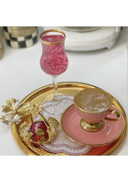 Gold Yuvarlak Kelebekli Sunum Tepsisi