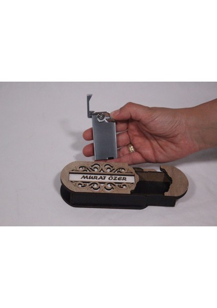 Çakmak Kişiye Özel Isim Yazılı ve Mdf Tasarım Kutulu No:65 fiyatları