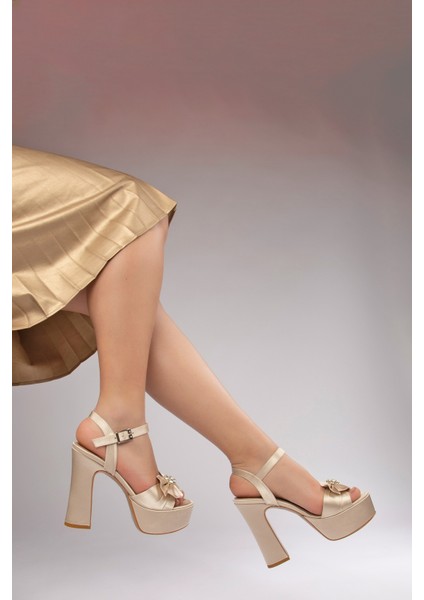 Jade Kadın Abiye Platform Topuklu Ayakkabı Bej Saten indirimleri