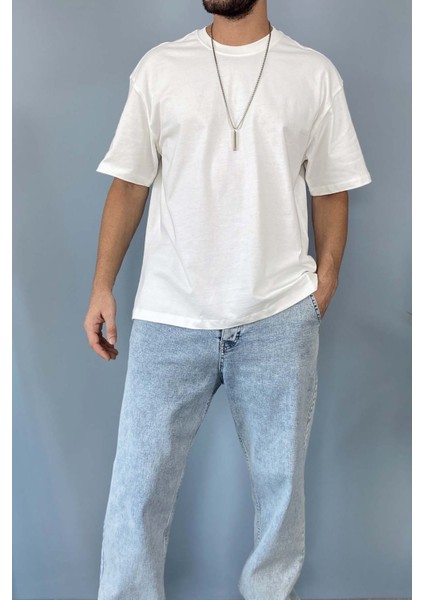 Oversize Fit Pamuk Orta Kalın Dokulu Beyaz T-Shirt