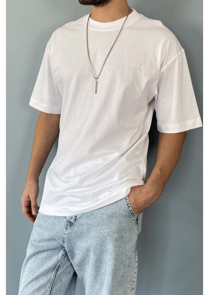 Oversize Fit Pamuk Orta Kalın Dokulu Beyaz T-Shirt fırsatları