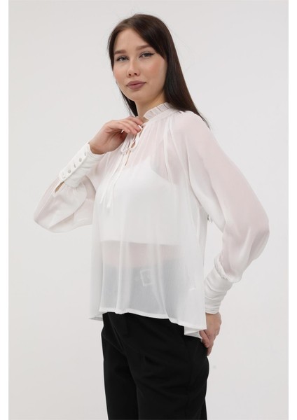 Bağcıklı Fırfırlı Dik Yaka Bluz modelleri