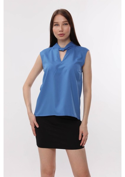 Ense Bağcıklı Bluz