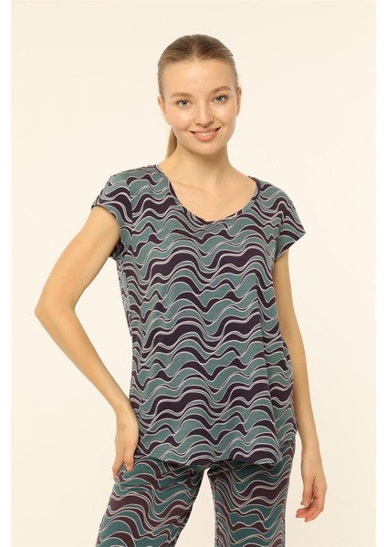 Dalgalı Desenli T-Shirt