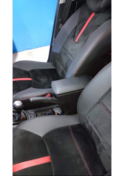 Clio 4 Vidasız Konsola Geçmeli Kolçak modelleri