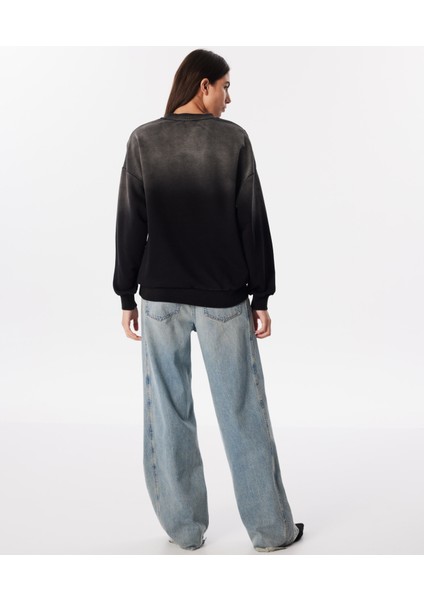 YILDIZ PATCH'Lİ SWEATSHIRT TW6240091021036