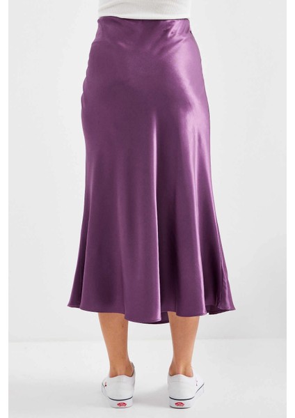 Kadın Lila Saten Yüzeyli Beli Lastikli Midi Boy Etek HZL23S-BD1101471